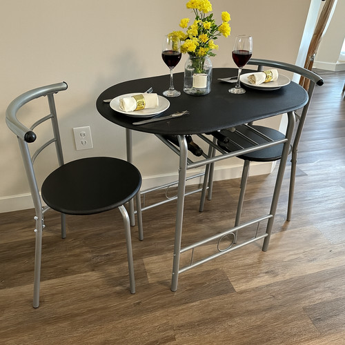 Small dining room table and - room,